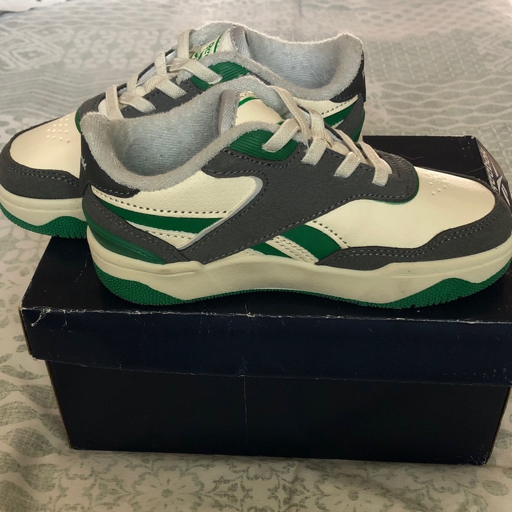 Reebok Kids Cream and Green Sneakers
